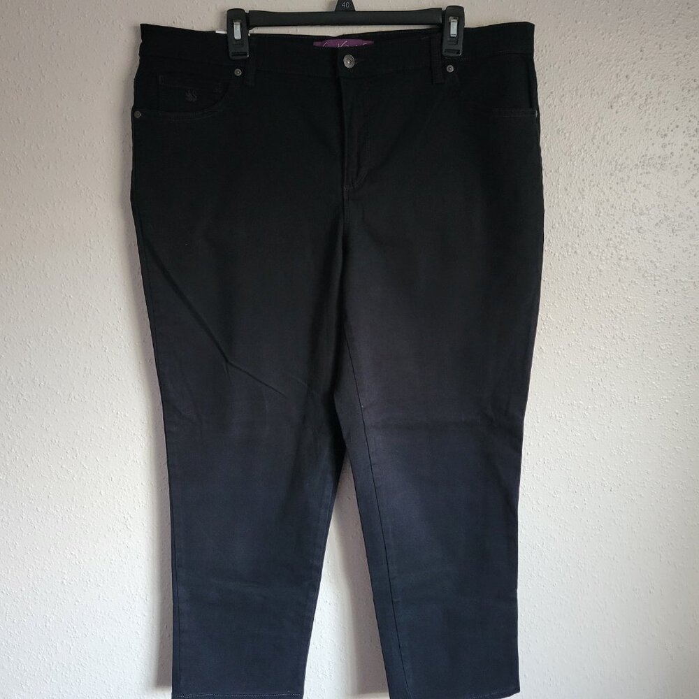 Gloria Vanderbilt Women's Straight Leg Jeans